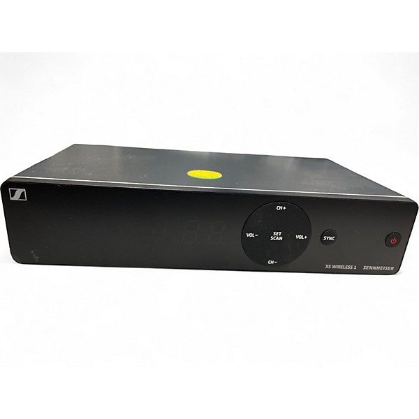 Used Sennheiser xsw 1-825 Handheld Wireless System