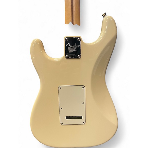 Used Fender American Professional Stratocaster SSS Olympic White Solid Body Electric Guitar