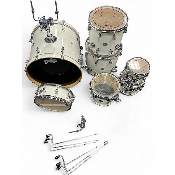Used PDP by DW 7 Piece CONCEPT MAPLE WHTE Drum Kit