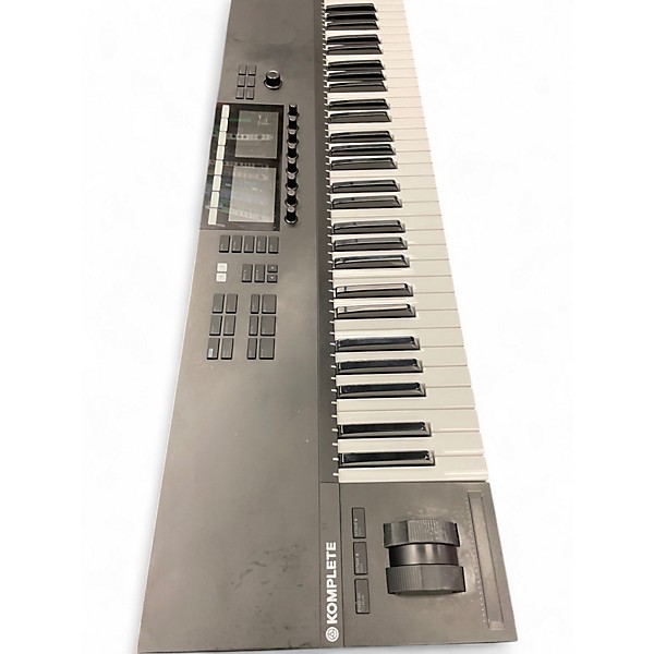 Used Native Instruments Komplete Kontrol S61 MK2 MIDI Controller