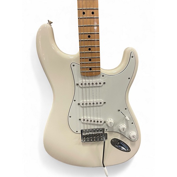 Used Fender Standard Stratocaster Alpine White Solid Body Electric Guitar