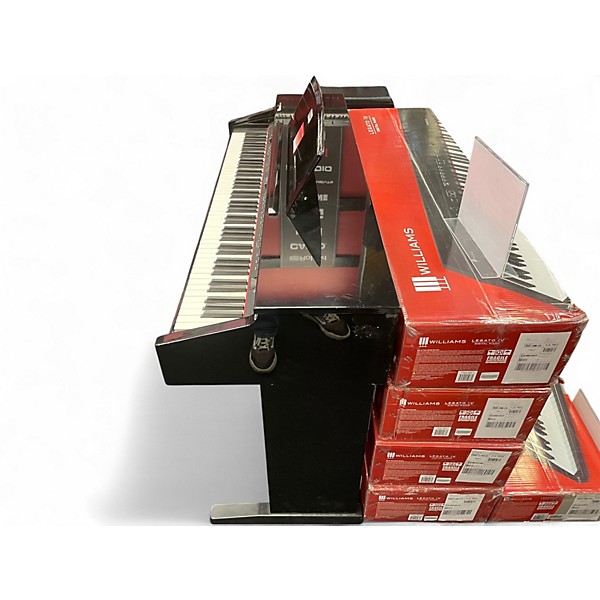 Used Williams Overture II Digital Piano