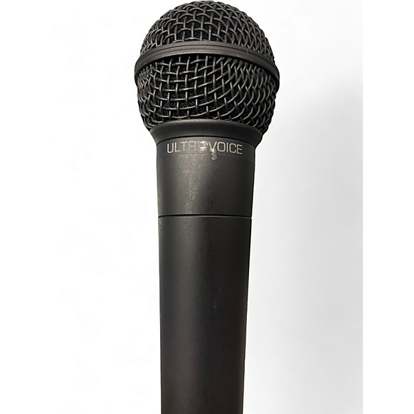 Used Behringer XM8500 Dynamic Microphone