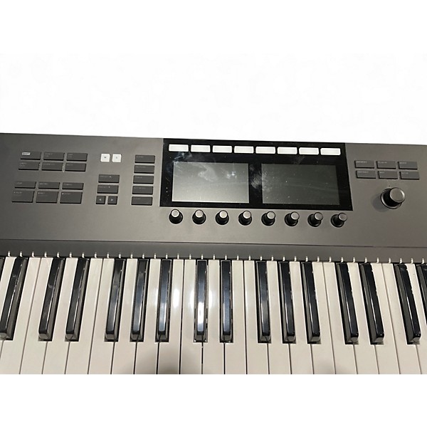 Used Native Instruments Komplete Kontrol S49 MK2 MIDI Controller