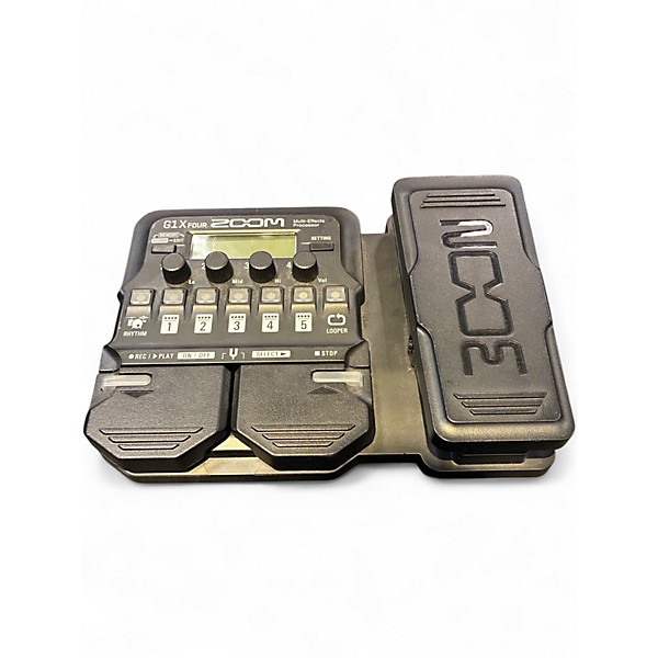 Used Zoom g1x four Effect Processor
