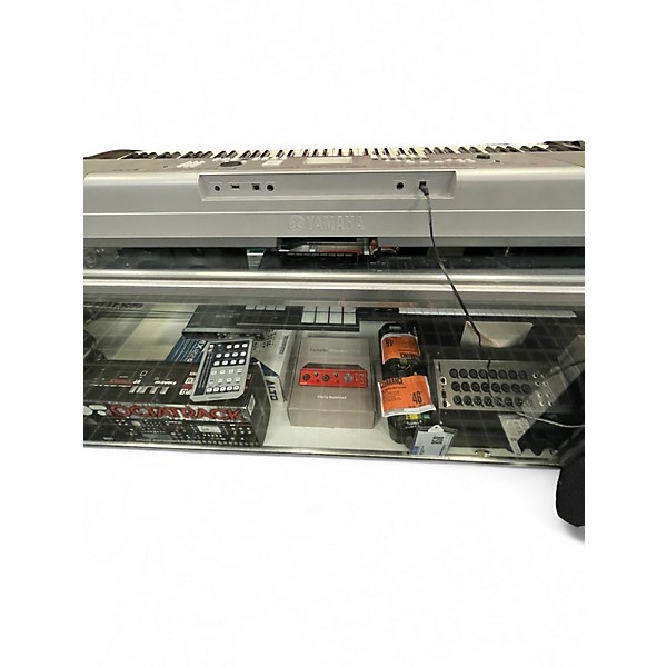 Used 2011 Yamaha DGX530 Keyboard Workstation