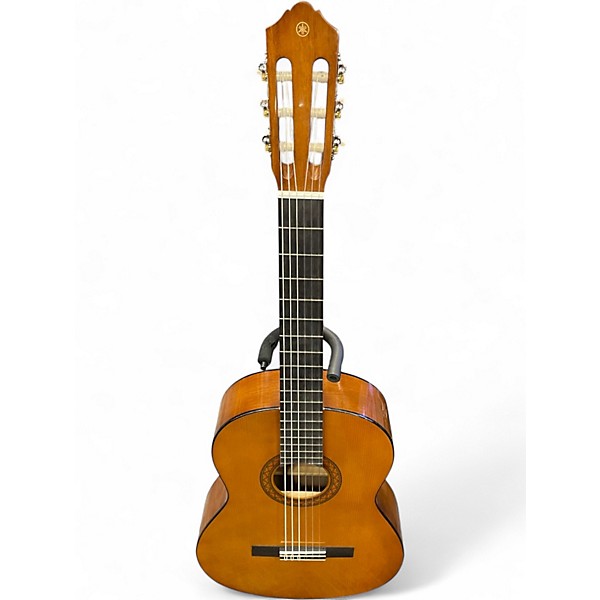 Used Yamaha c40 Natural Classical Acoustic Guitar