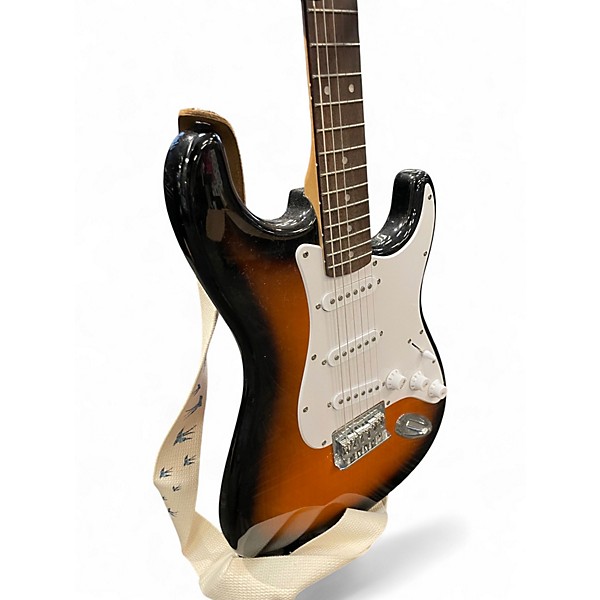 Used 2021 Squier Affinity Stratocaster 2 Color Sunburst Solid Body Electric Guitar