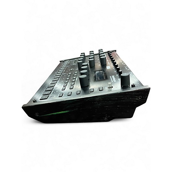 Used KORG DRUMLOGUE HYBRID DRUM MACHINE Drum Machine