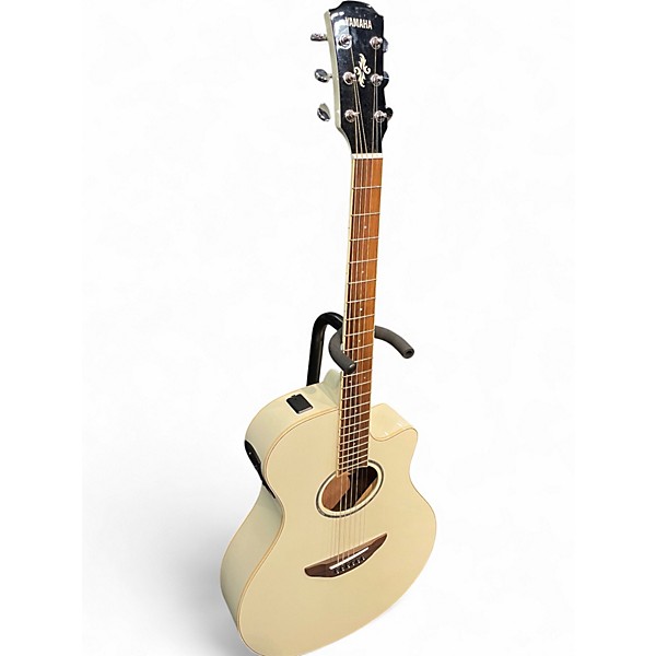 Used Yamaha APX 600 WHITE Acoustic Guitar