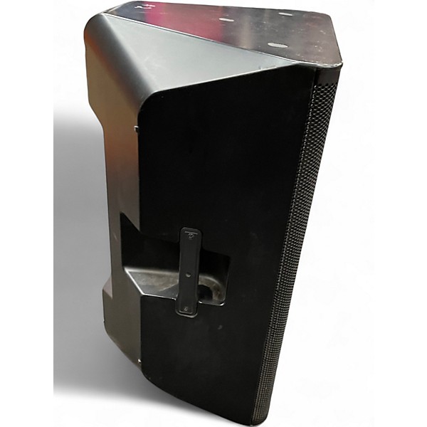 Used Yamaha DXR15 Powered Speaker