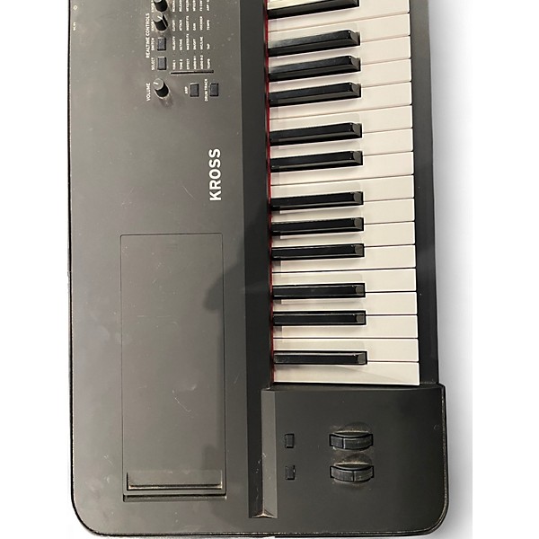 Used KORG Kross 88 Key Keyboard Workstation