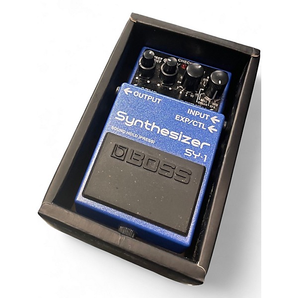 Used BOSS SY-1 synthesizer Effect Pedal