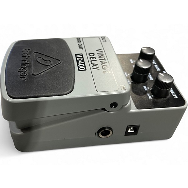 Used Behringer VD400 Vintage Delay Effect Pedal