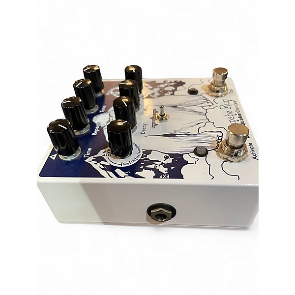 Used EarthQuaker Devices Avalanche Run Effect Pedal