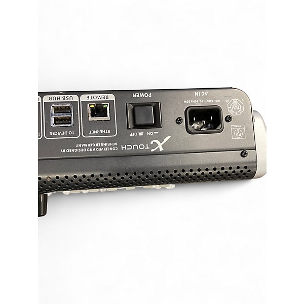 Used Behringer UNIVERSAL COMMAND SURFACE