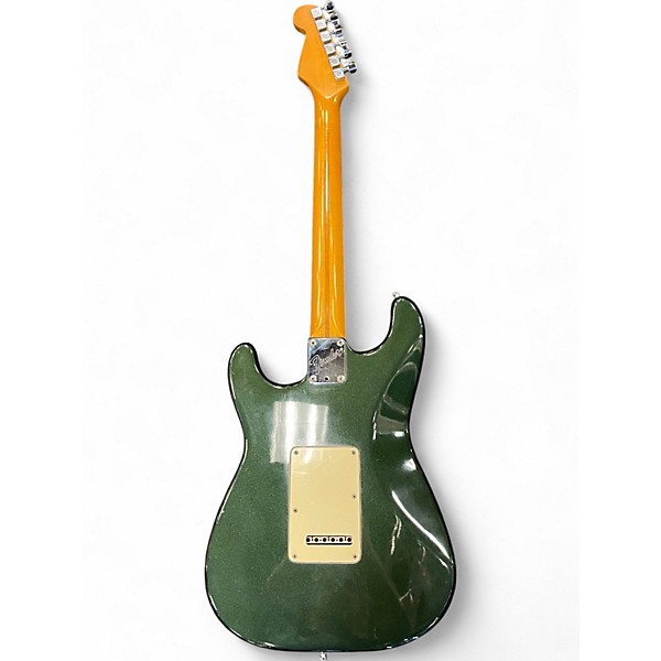 Vintage 1989 Fender Stratocaster Plus Metallic Emerald  Solid Body Electric Guitar