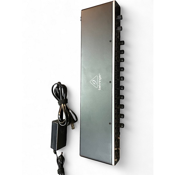 Used Behringer U-PHORIA UMC1820 Audio Interface