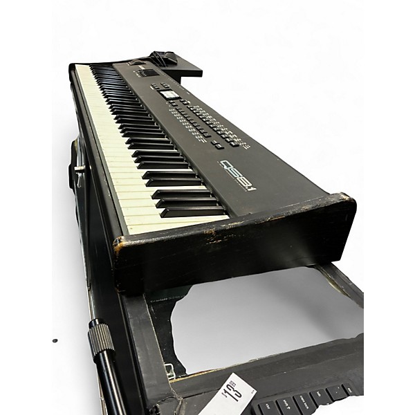 Used Alesis QS8.1 Keyboard Workstation