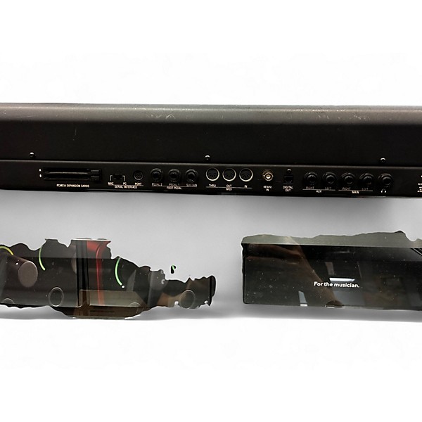 Used Alesis QS8.1 Keyboard Workstation