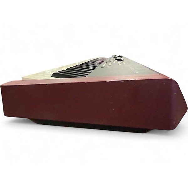 Used Yamaha MOXF8 88 Key Keyboard Workstation