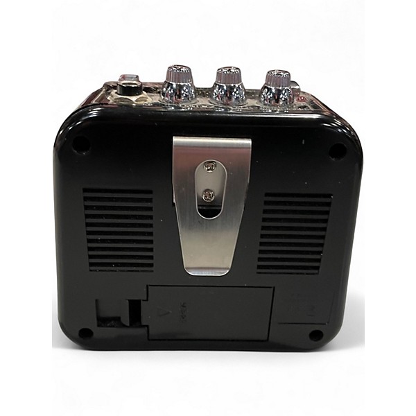 Used Honeytone N-10 Battery Powered Amp