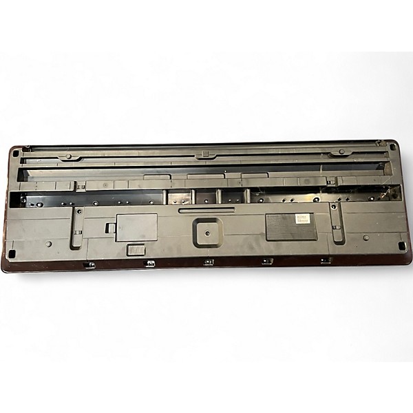 Used Yamaha PSREW300 76 Key Portable Keyboard