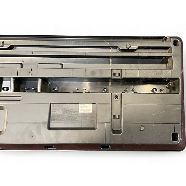 Used Yamaha PSREW300 76 Key Portable Keyboard