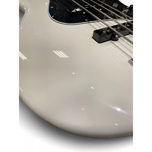 Used Fender Player Jazz Bass Alpine White Electric Bass Guitar