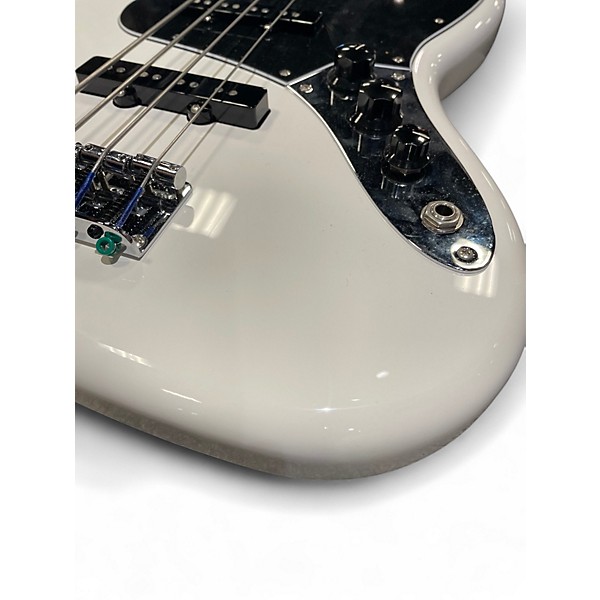 Used Fender Player Jazz Bass Alpine White Electric Bass Guitar