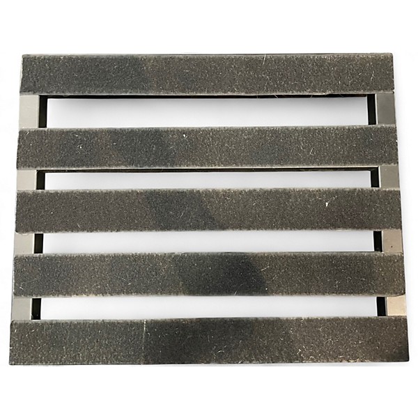 Used Pedaltrain novo 18 Misc Stand