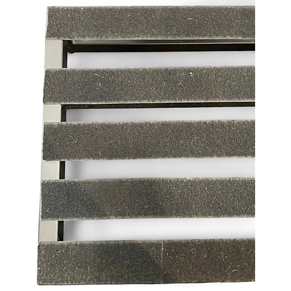 Used Pedaltrain novo 18 Misc Stand