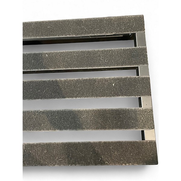 Used Pedaltrain novo 18 Misc Stand