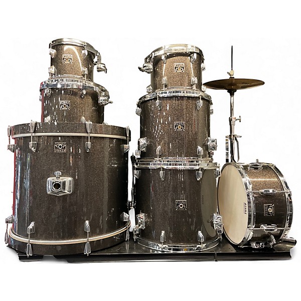 Used TAMA 7 Piece Superstar Classic Metallic Silver Drum Kit