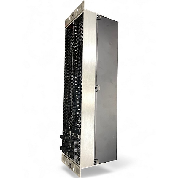 Used Behringer FBQ6200 Equalizer