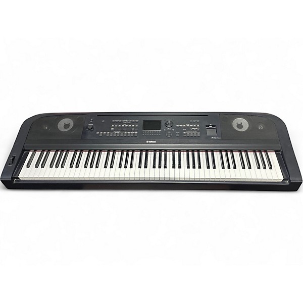 Used Yamaha DGX670B Digital Piano