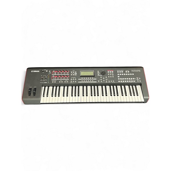 Used Yamaha MOXF6 61 Key Keyboard Workstation