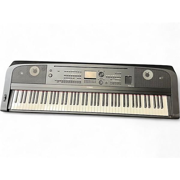 Used Yamaha DGX670B Digital Piano