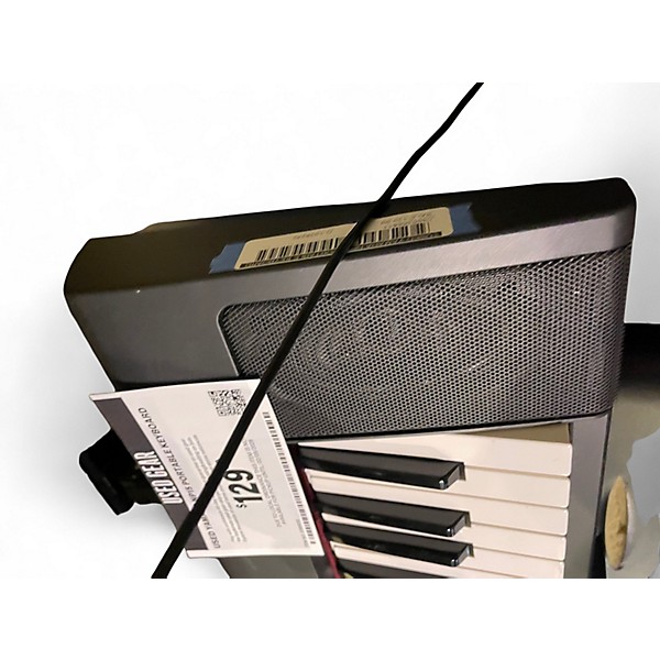 Used Yamaha NP15 Portable Keyboard