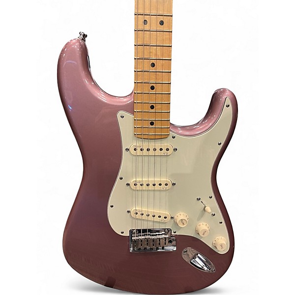 Used 2013 Fender American Deluxe Stratocaster Burgundy Mist Solid Body Electric Guitar