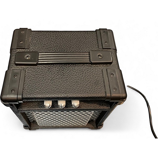 Used Washburn BAD DOG BD8 Battery Powered Amp