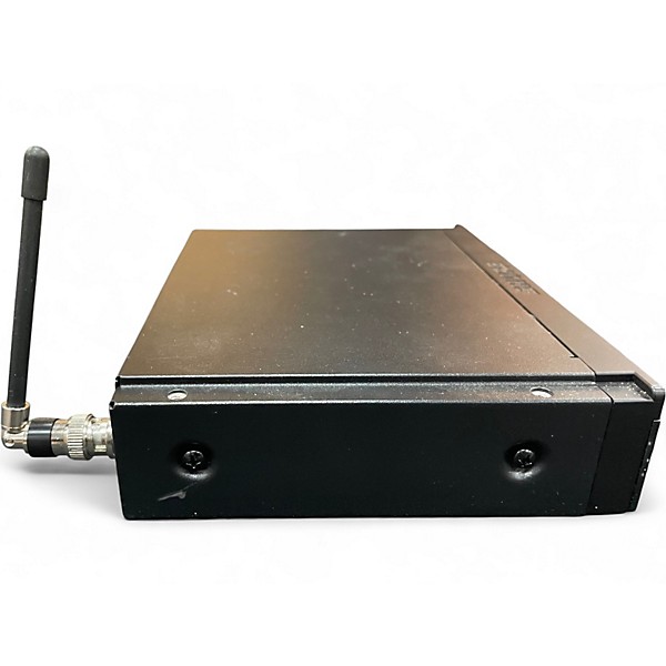 Used Shure PSM300 w/P3T Headset Wireless System