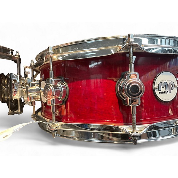Used DW 14X5.5 Design Series Snare Red Drum