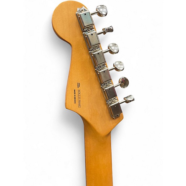 Used Fender Deluxe Players Stratocaster Alpine White Solid Body Electric Guitar