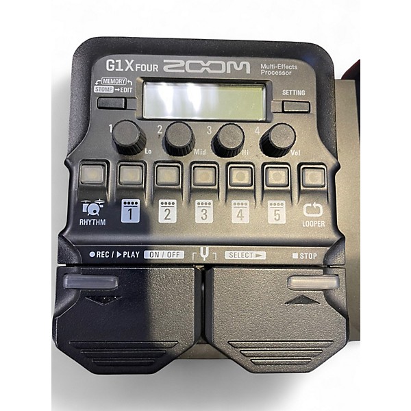 Used Zoom g1x four Effect Processor