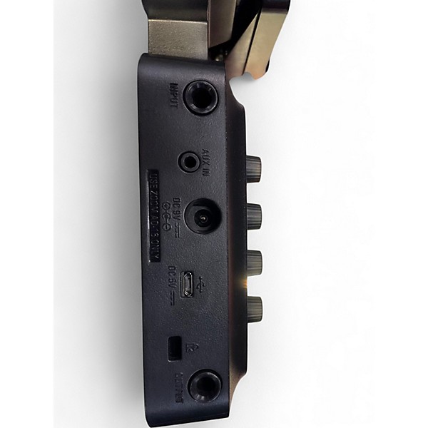 Used Zoom g1x four Effect Processor