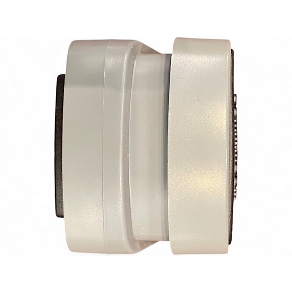 Used Behringer VD400 Vintage Delay Effect Pedal