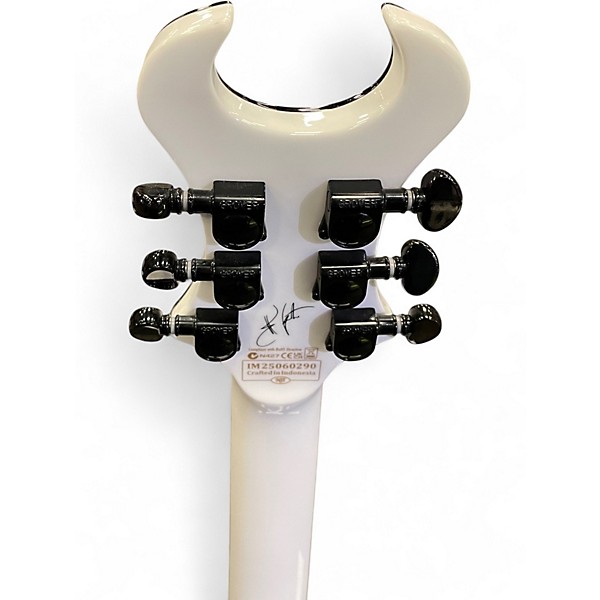 Used Schecter Guitar Research Synyster Gates Signature Standard Alpine White Solid Body Electric Guitar