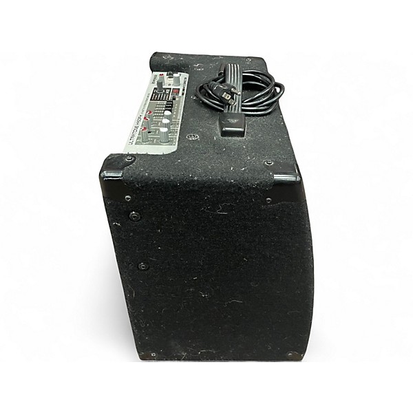 Used Behringer K450FX 45W Keyboard Amp