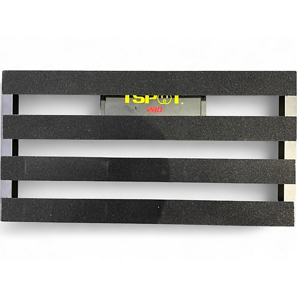 Used Pedaltrain Classic 2 + 1SPOT CS12 Pedal Board